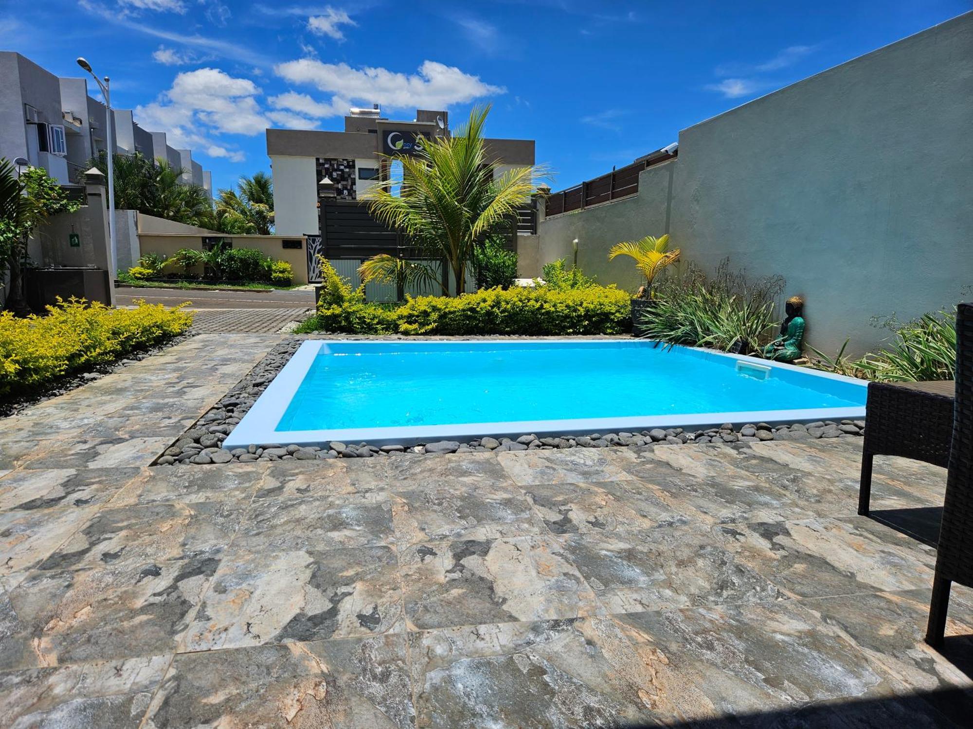 Villa Aahana - Flic En Flac Exterior photo