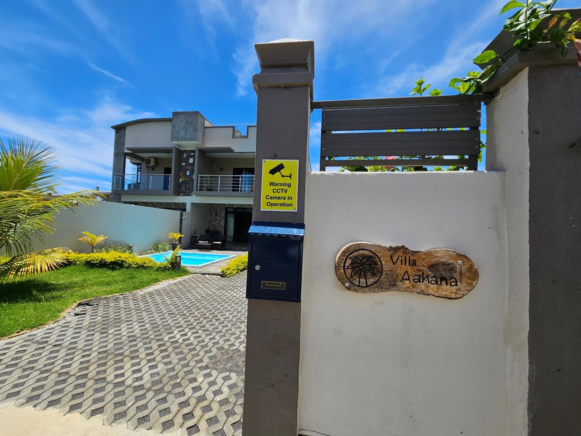 Villa Aahana - Flic En Flac Exterior photo